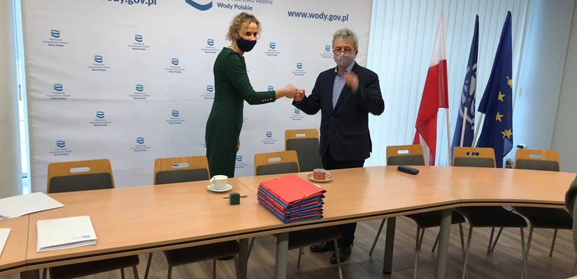 Podpisanie umowy na rozbudowę wałów w Krakowie_20210119
