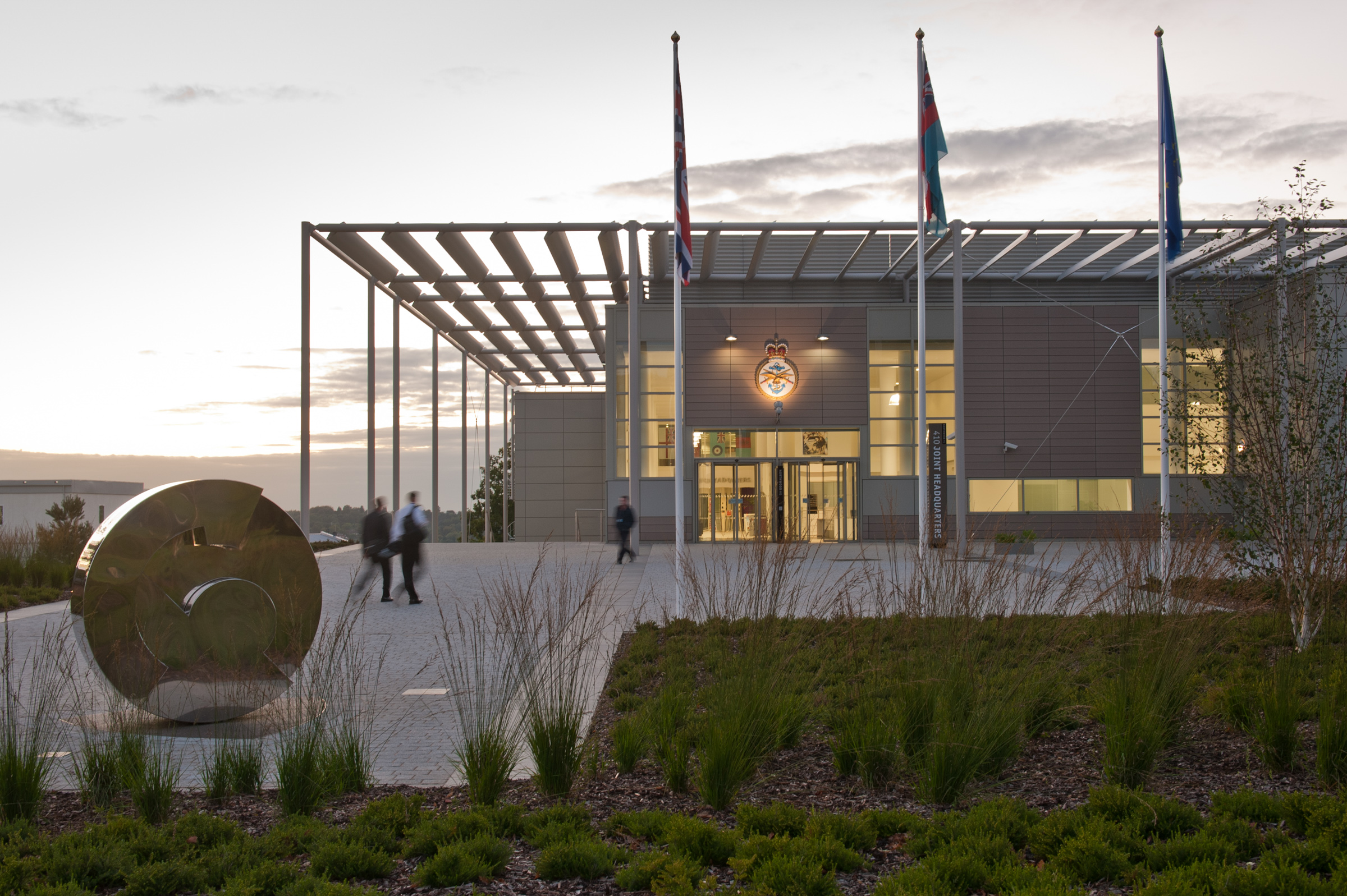 Skanska will provide facilities management to the Ministry of Defence at Northwood HQ in Hertfordshire.