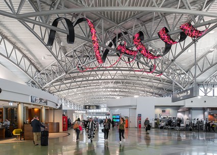 Tampa International Airport needed a transfer level expansion and redevelopment of the Main Terminal and Airsides A,C,E and F to accommodate the airport's rapid growth. Skanska's integral role was to guide the design and manage the very precise, phased construction of this complex project. (Photo credit: Seamus Payne)