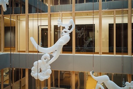 Art installation lightning shaft – Photographer Kristoffer Marchi