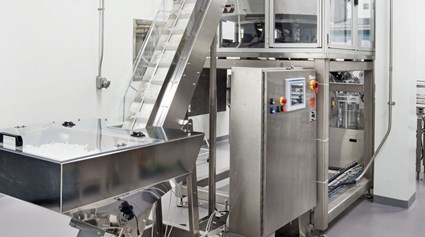 Maple Island needed to expand their manufacturing capabilities by housing a new cGMP powder line and additional warehouse space with shipping and receiving. The Skanska team managed the entire project for Maple Island, including project design, construction, procurement, equipment start-up and integration, and qualification.