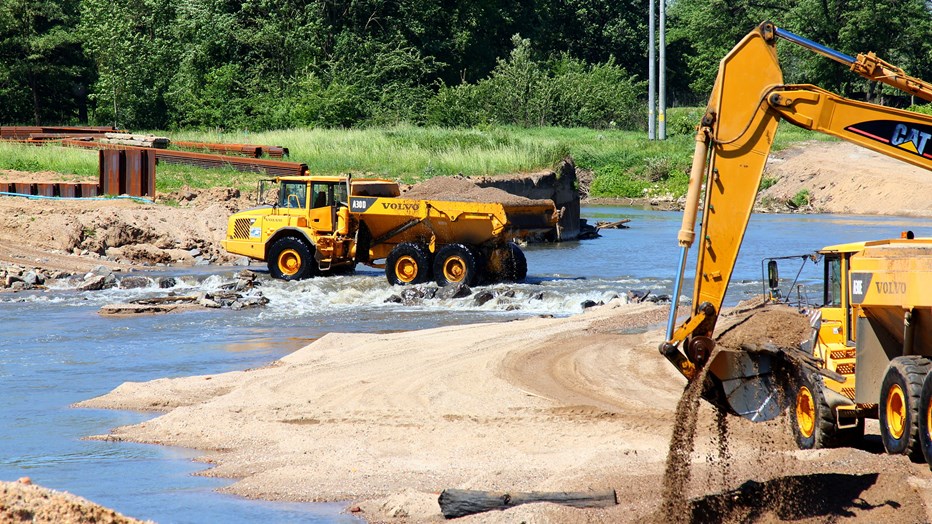 Improvement of anti-flood protection in Lewin Brzeski