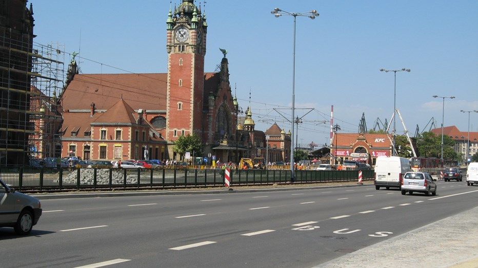 ulice Podwale Grodzkie oraz Waly Jagiellonskie w Gdansku