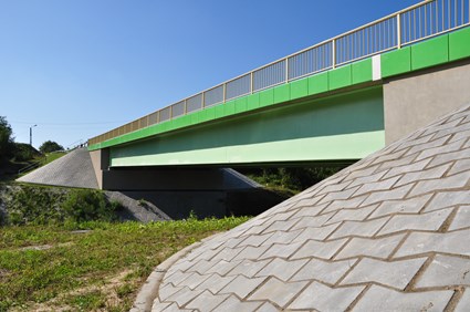 Bridge in Kamienica Dolna
